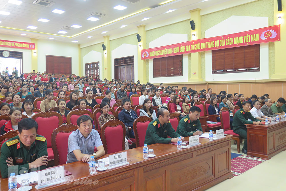 Các huyện Kim Bảng, Bình Lục khai mạc lớp bồi dưỡng kiến thức QP&AN đối tượng 4