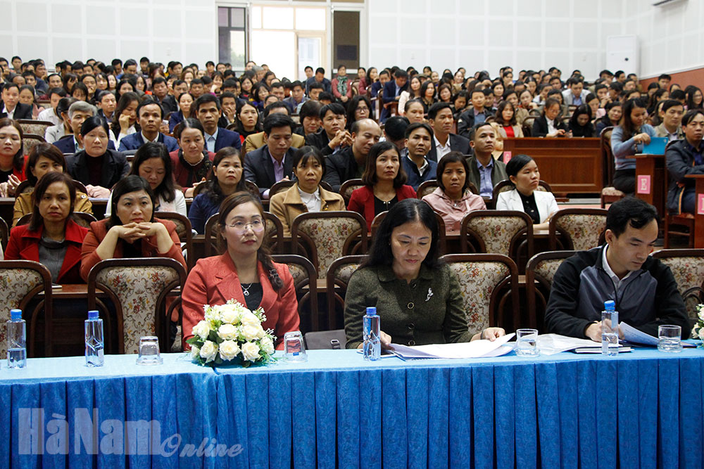 Sở GD&ĐT bồi dưỡng chuyên môn triển khai Chương trình giáo dục phổ thông 2018 cấp THCS