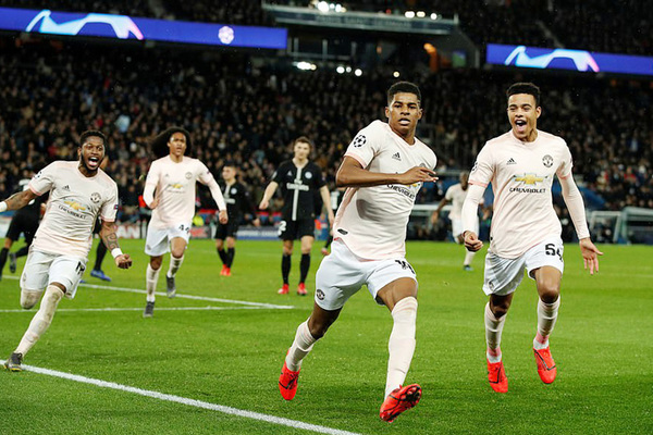 Bốc thăm Cúp C1: MU rơi bảng tử thần, Ronaldo chạm trán Messi