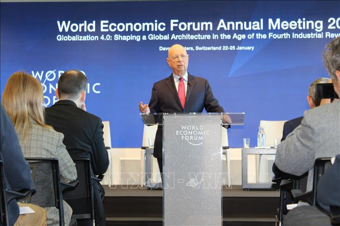 Hoãn lịch trình tổ chức Hội nghị cấp cao Davos 2021