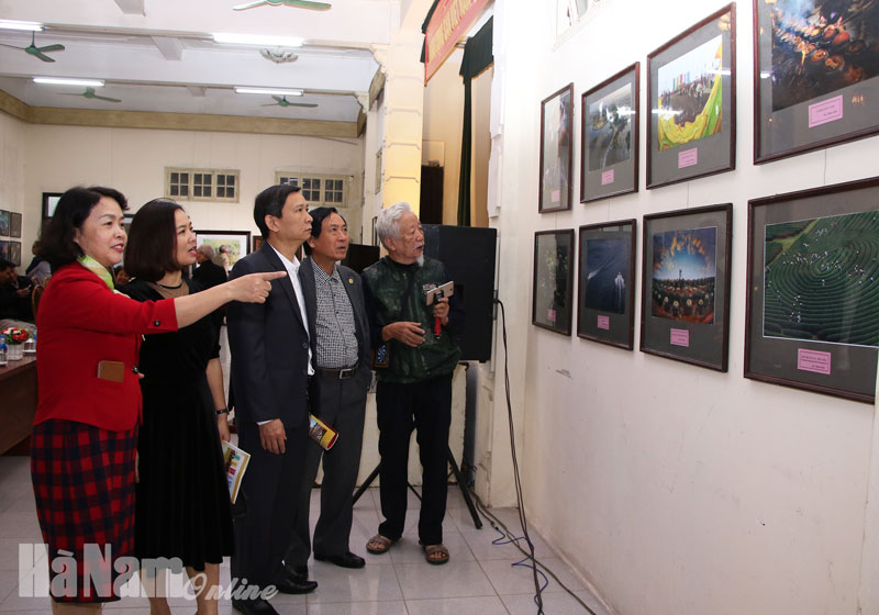 Triển lãm Mỹ thuật - Nhiếp ảnh kỷ niệm 130 năm ngày thành lập tỉnh