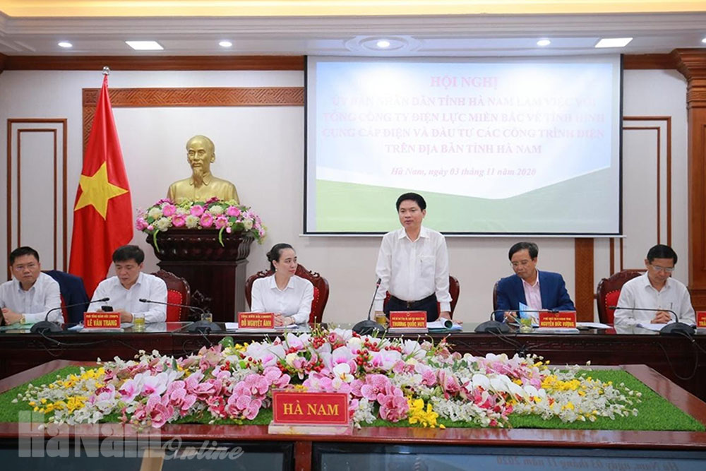 UBND tỉnh làm việc với Tổng Công ty Điện lực miền Bắc về tình hình cung cấp và đầu tư các công trình điện