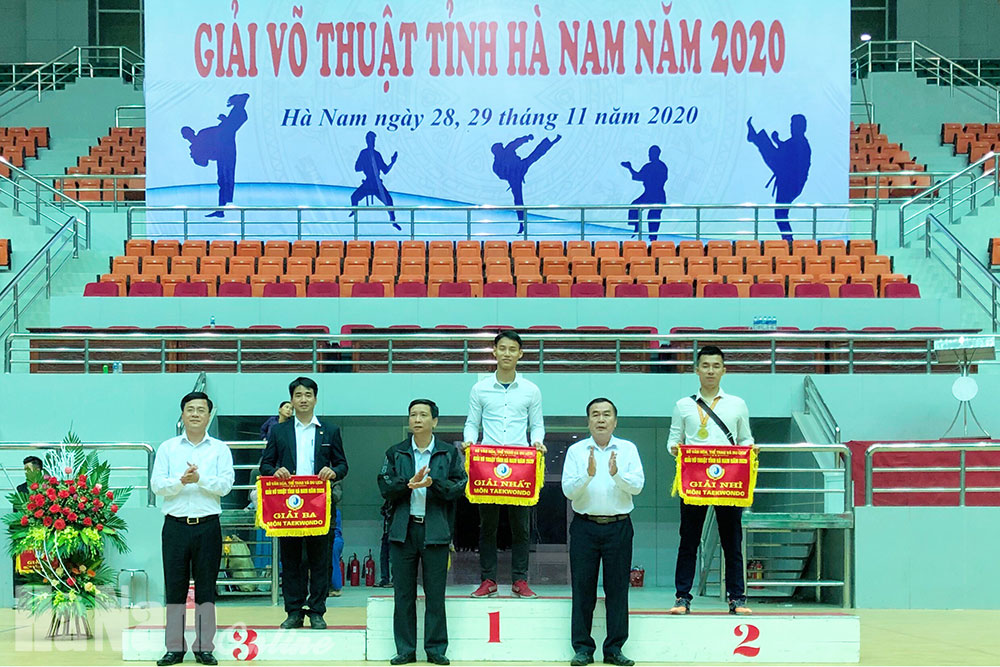Thành phố Phủ Lý giành giải Nhất toàn đoàn giải võ thuật toàn tỉnh năm 2020