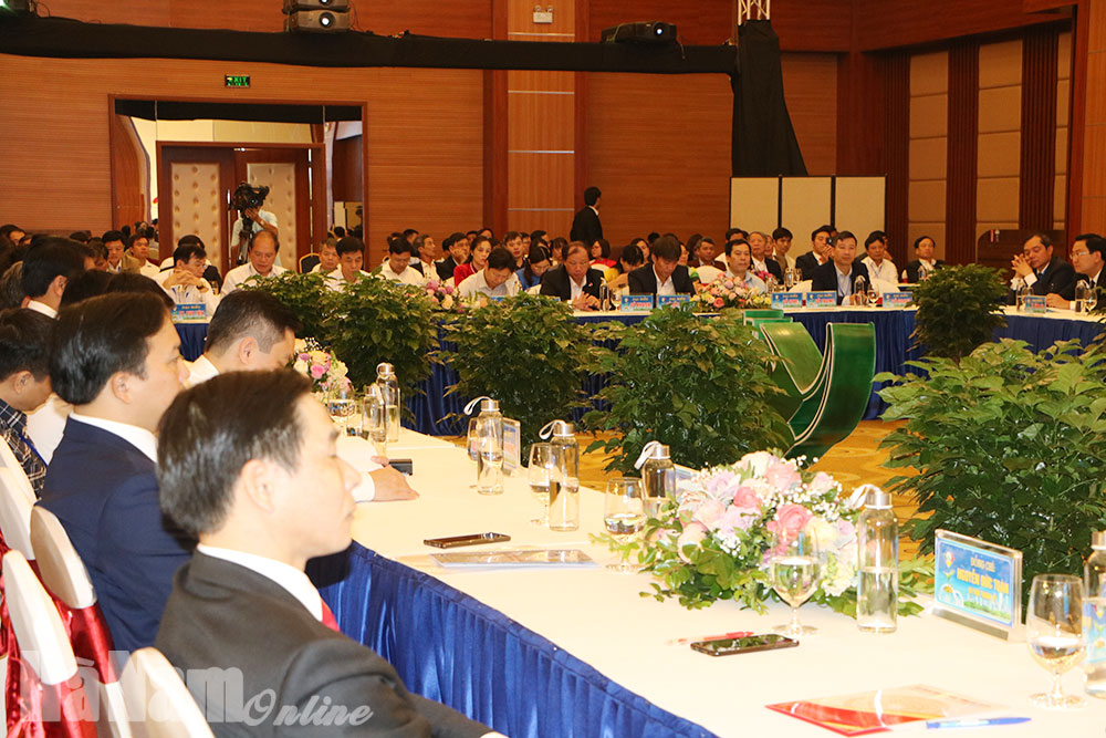 Cụm đô thị đồng bằng sông Hồng tổ chức hội nghị ký giao ước thi đua tại Hà Nam