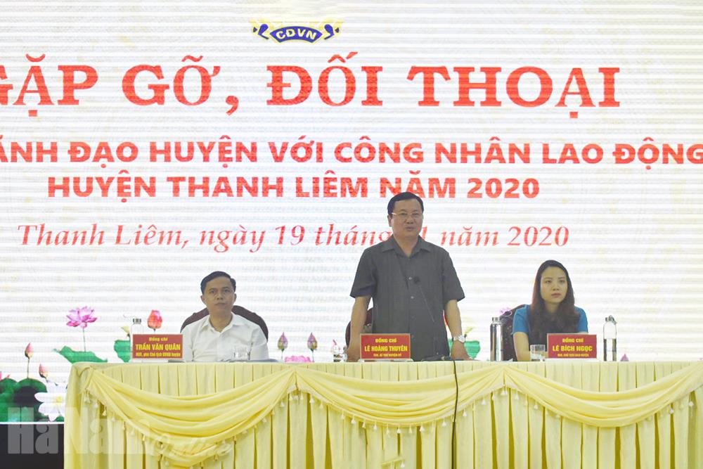 Gặp gỡ, đối thoại giữa lãnh đạo huyện Thanh Liêm với công nhân lao động