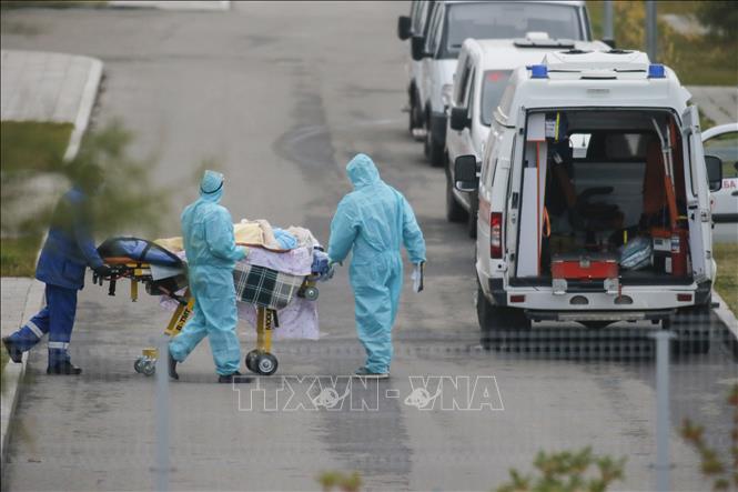 Nga và Ukraine tiếp tục ghi nhận số ca mắc COVID-19 cao chưa từng có