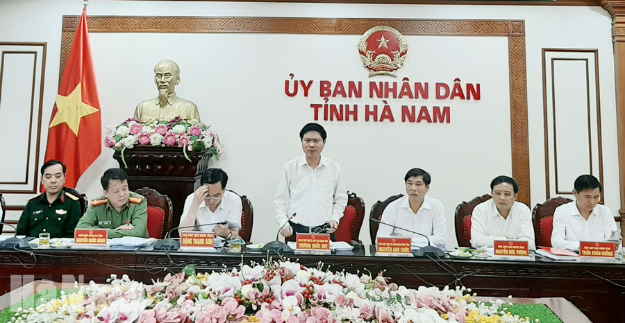 UBND tỉnh thảo luận các nội dung trình kỳ họp cuối năm HĐND tỉnh