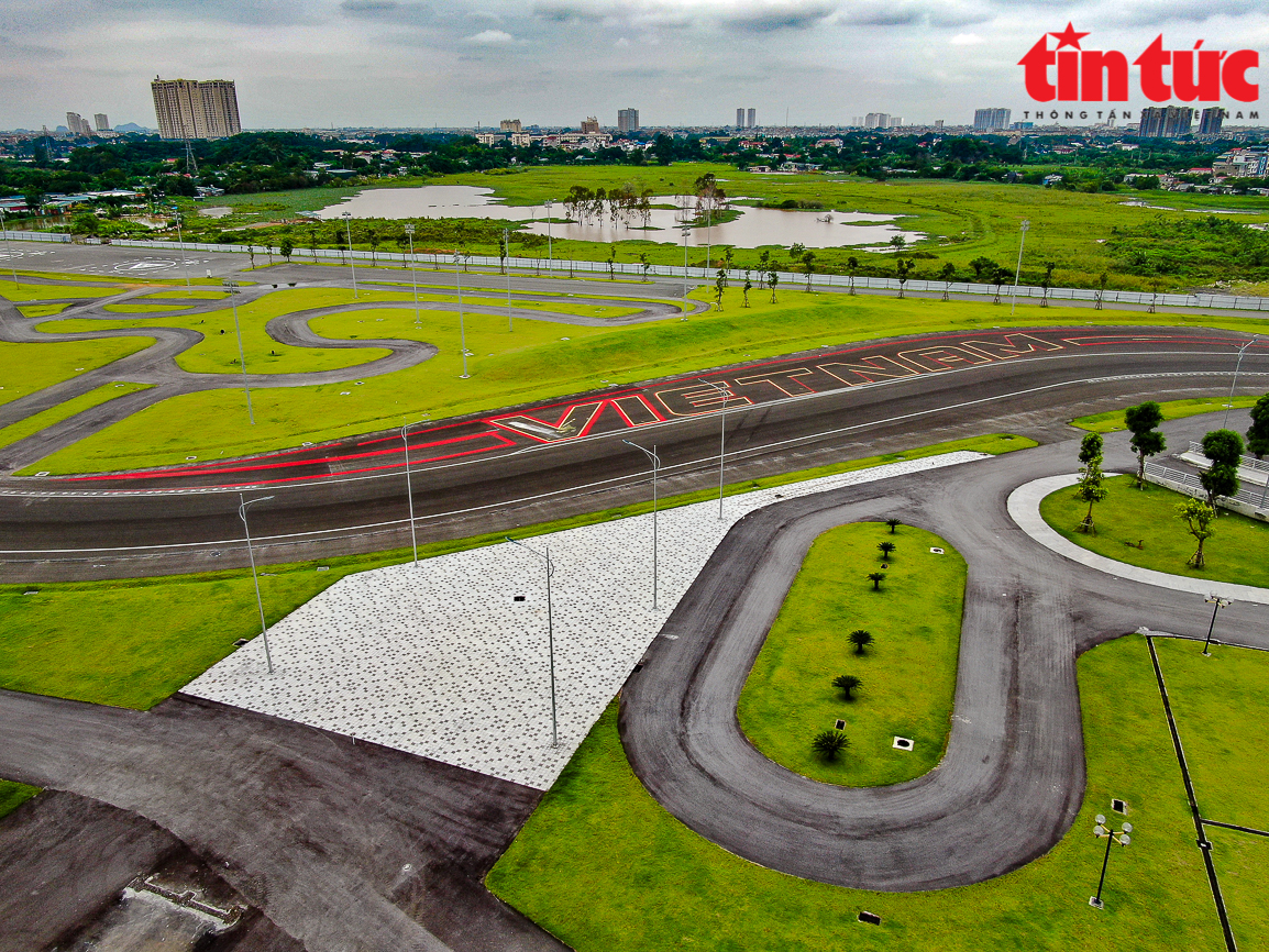 Việt Nam vẫn đang đàm phán về khả năng tham gia chặng đua F1 năm 2021