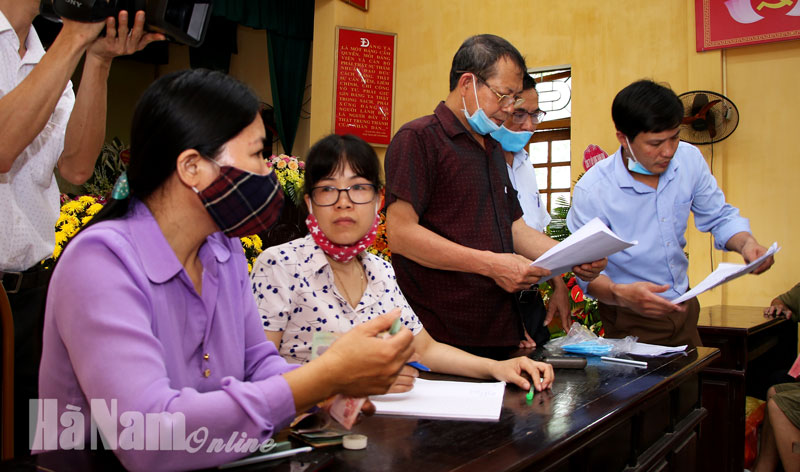 Hơn 3.100 người dân gặp khó khăn do đại dịch Covid-19 được nhận hỗ trợ