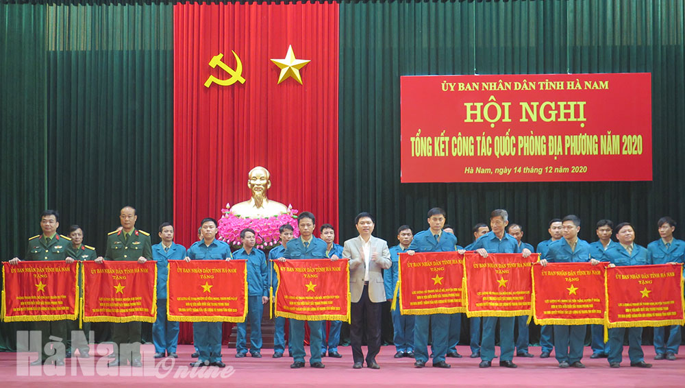 Tổng kết công tác quốc phòng địa phương năm 2020