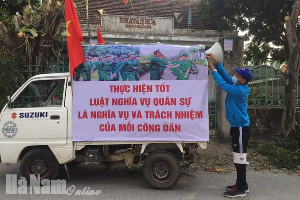Tổ chức Đoàn xung kích, tình nguyện trong công tác tuyển gọi công dân nhập ngũ