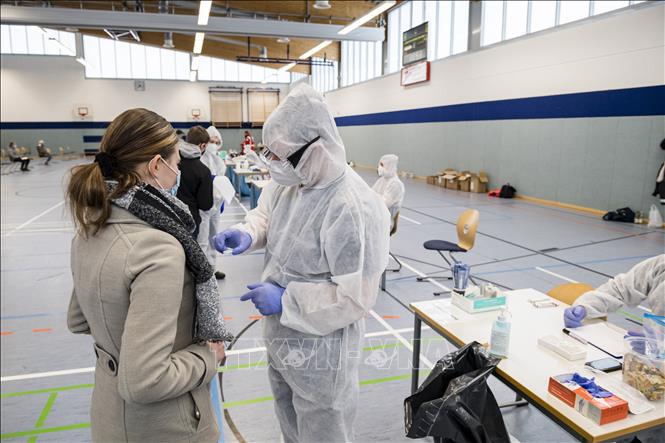 Đức, Hy Lạp, Tây Ban Nha thông báo kế hoạch tiêm vaccine cho người dân