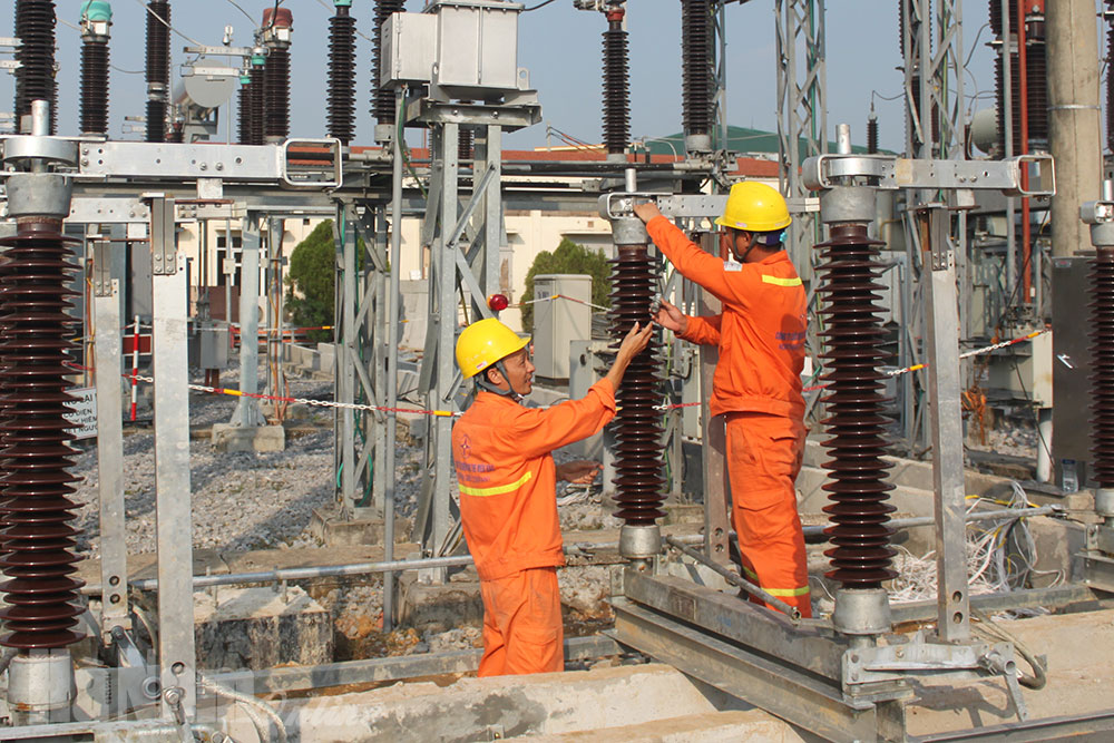 EVN tiếp tục giảm giá điện, giảm tiền điện lần 2 cho các khách hàng sử dụng điện bị ảnh hưởng bởi dịch bệnh COVID-19