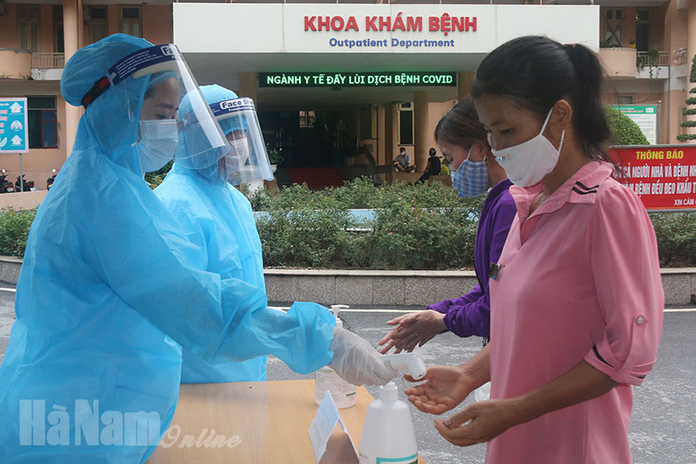 Trường hợp người Hà Nam nghỉ cùng điểm dừng chân với các đối tượng nhập cảnh trái phép nhiễm Covid-19 có kết quả xét nghiệm âm tính với SARS-CoV-2