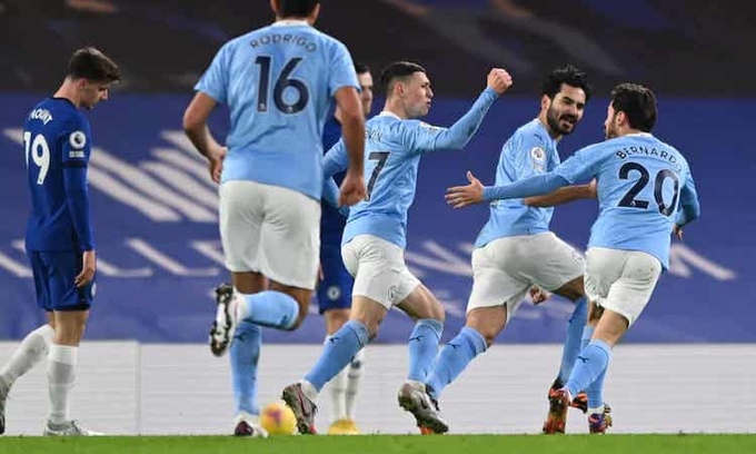 Man City xử đẹp Chelsea