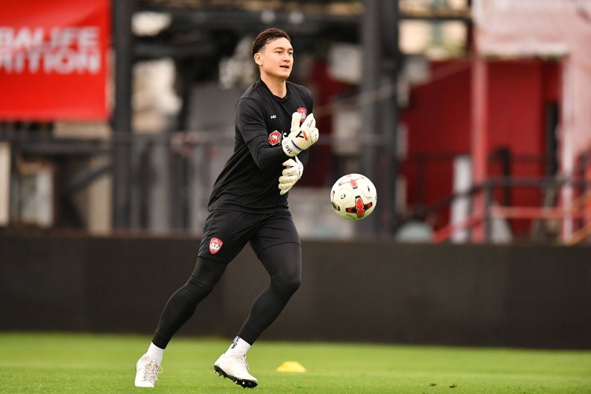 Muangthong tuyên bố kiện Văn Lâm lên FIFA