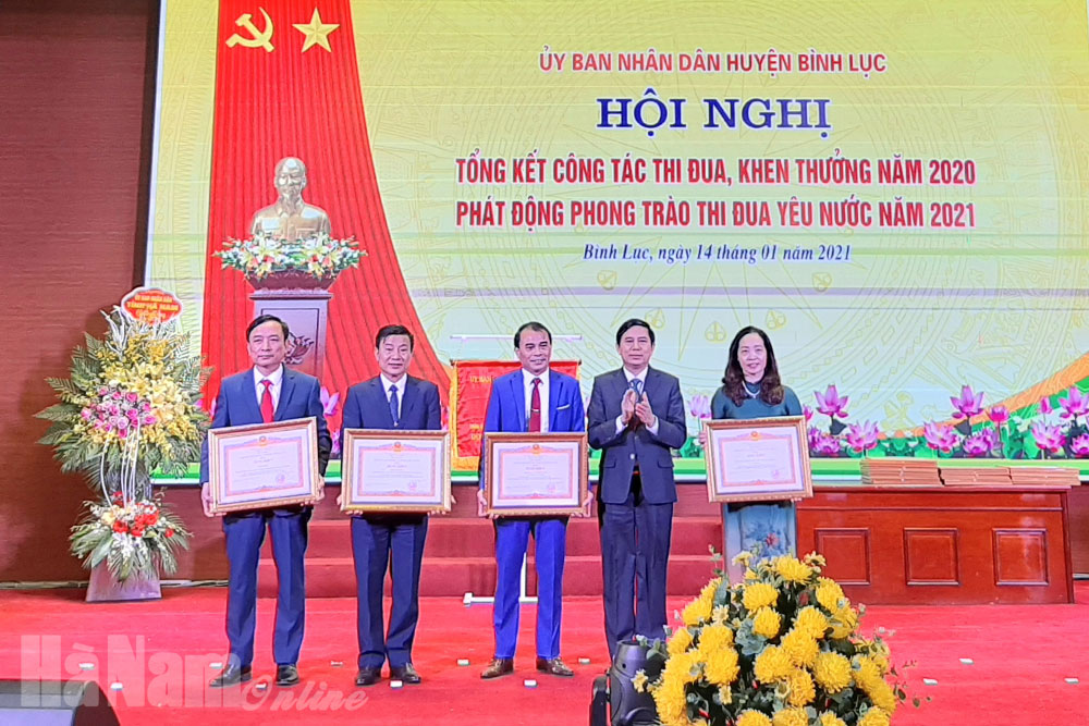 UBND huyện Bình Lục tổng kết công tác thi đua yêu nước năm 2020