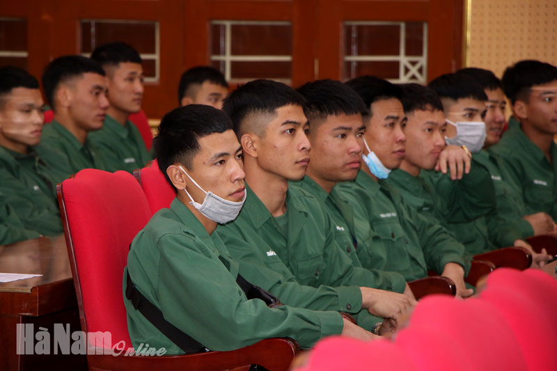 Hơn 150 công dân hoàn thành nghĩa vụ quân sự được giới thiệu việc làm