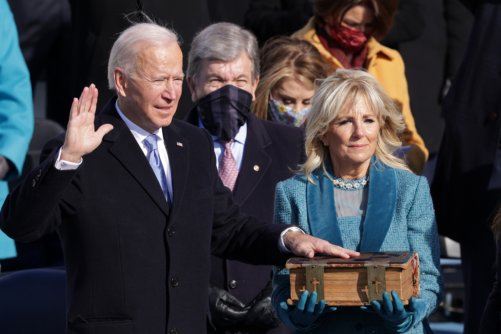 Tổng thống thứ 46 của Mỹ Joe Biden tuyên thệ nhậm chức