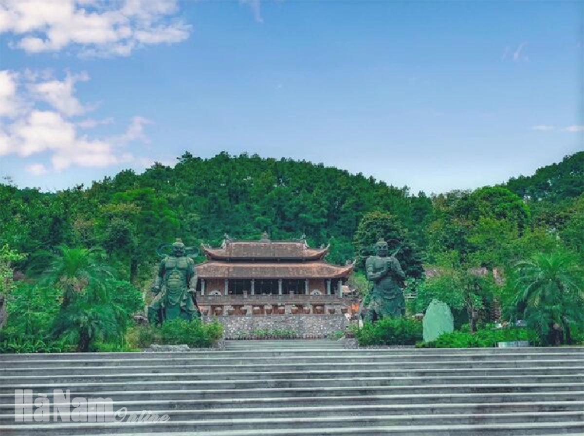 Khảo sát văn hóa núi Đùng