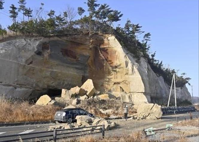 Động đất tại Nhật Bản: Ít nhất 100 người bị thương, 950.000 ngôi nhà mất điện