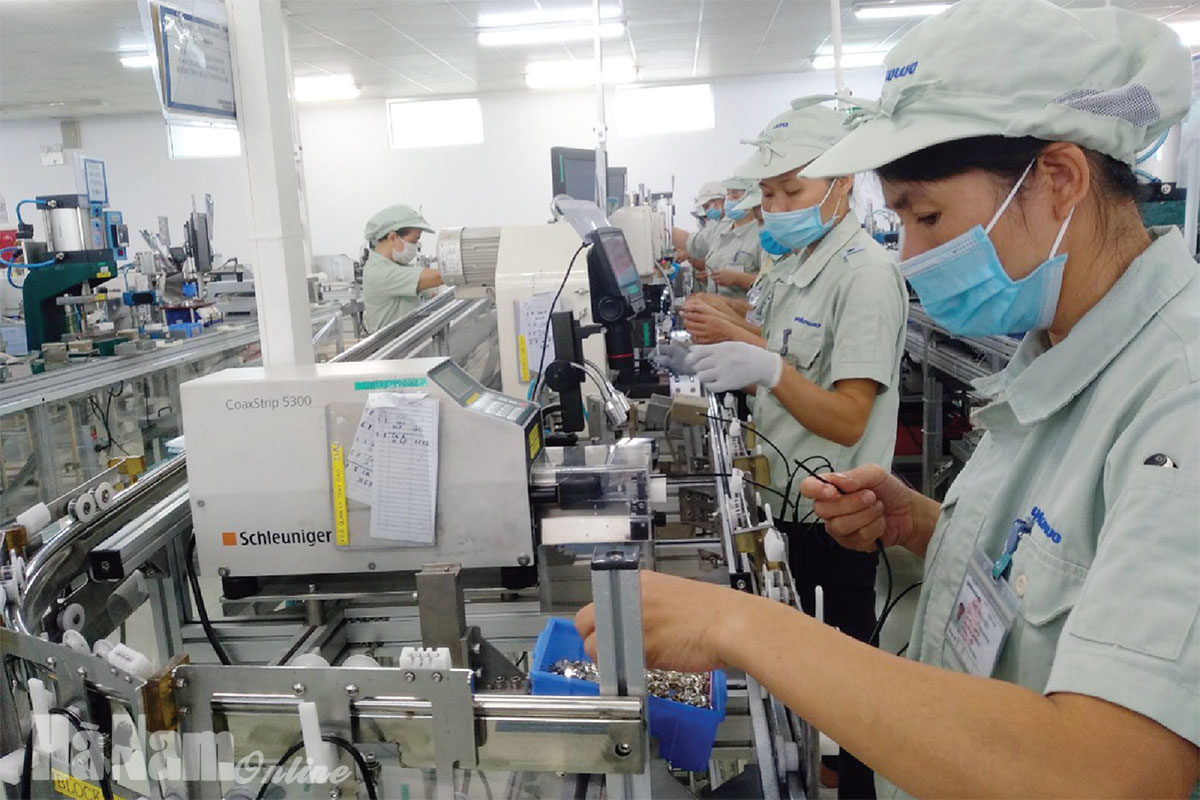 Bảo đảm sức khỏe người lao động trong điều kiện dịch bệnh Covid-19