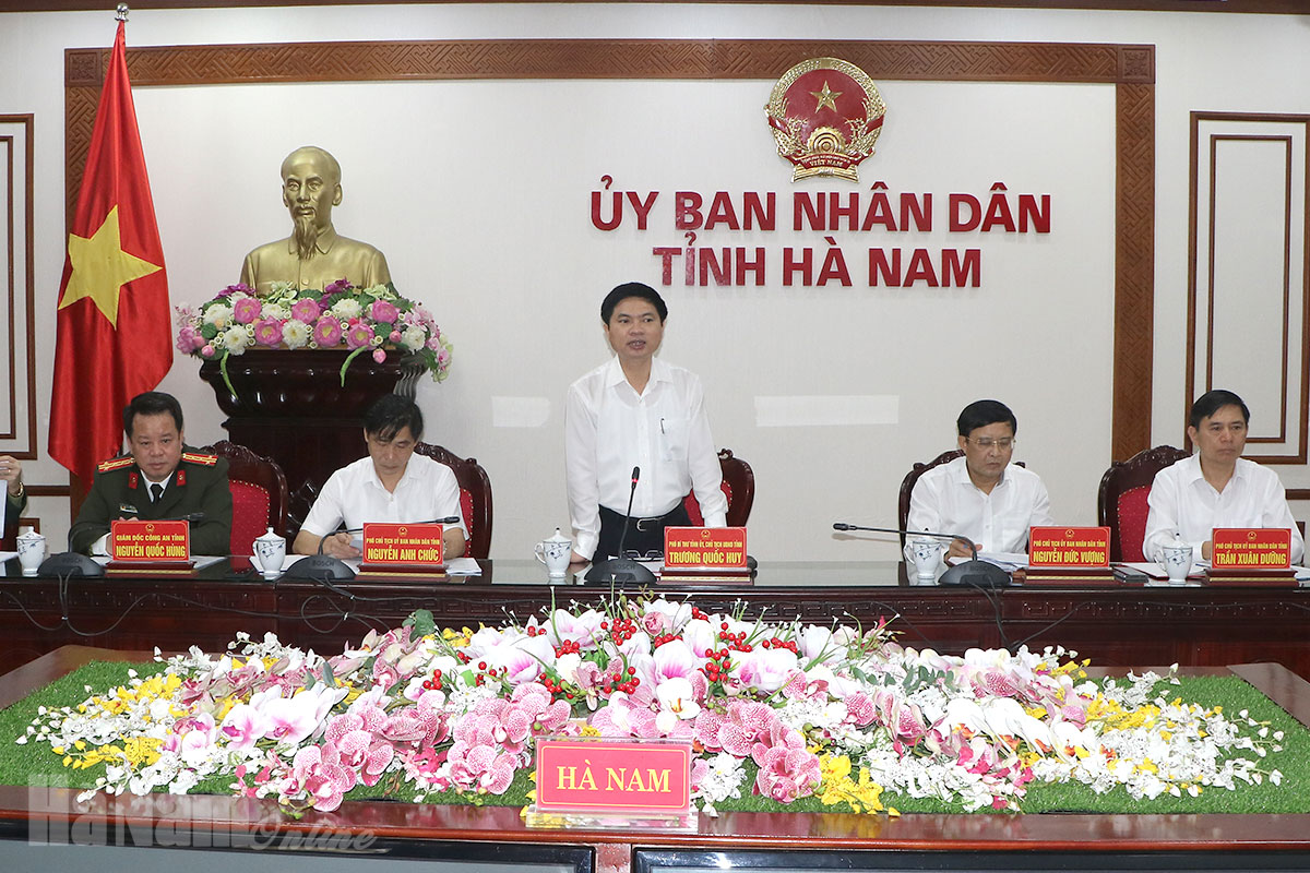 UBND tỉnh thảo luận dự thảo chương trình công tác năm 2021