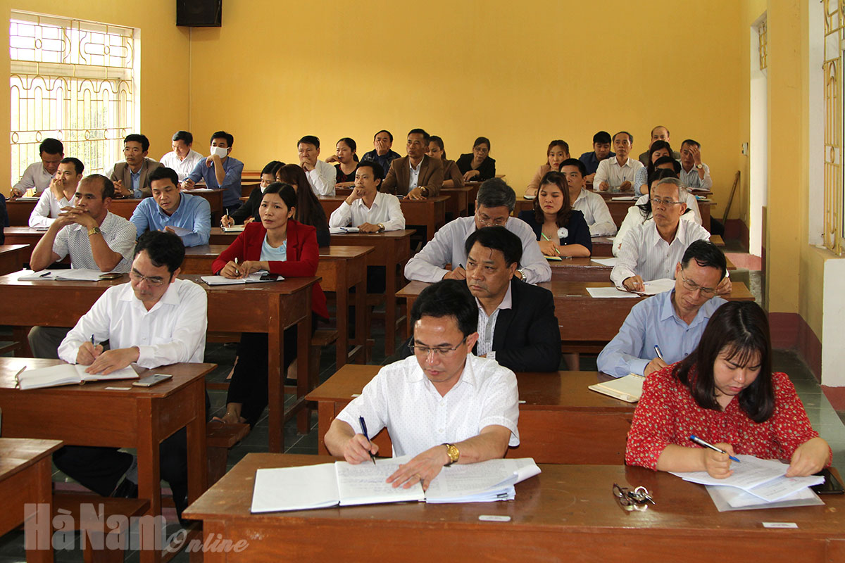 Ban Tuyên giáo Huyện ủy Kim Bảng tổ chức hội nghị báo cáo viên