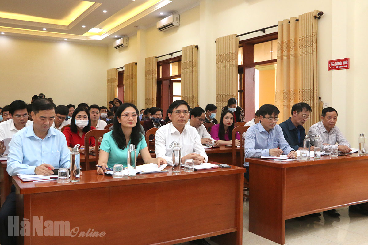 Hội nghị hướng dẫn lấy ý kiến nhận xét và tín nhiệm của cử tri nơi cư trú đối với người ứng cử Đại biểu Quốc hội và HĐND tỉnh, nhiệm kỳ 2021 - 2026