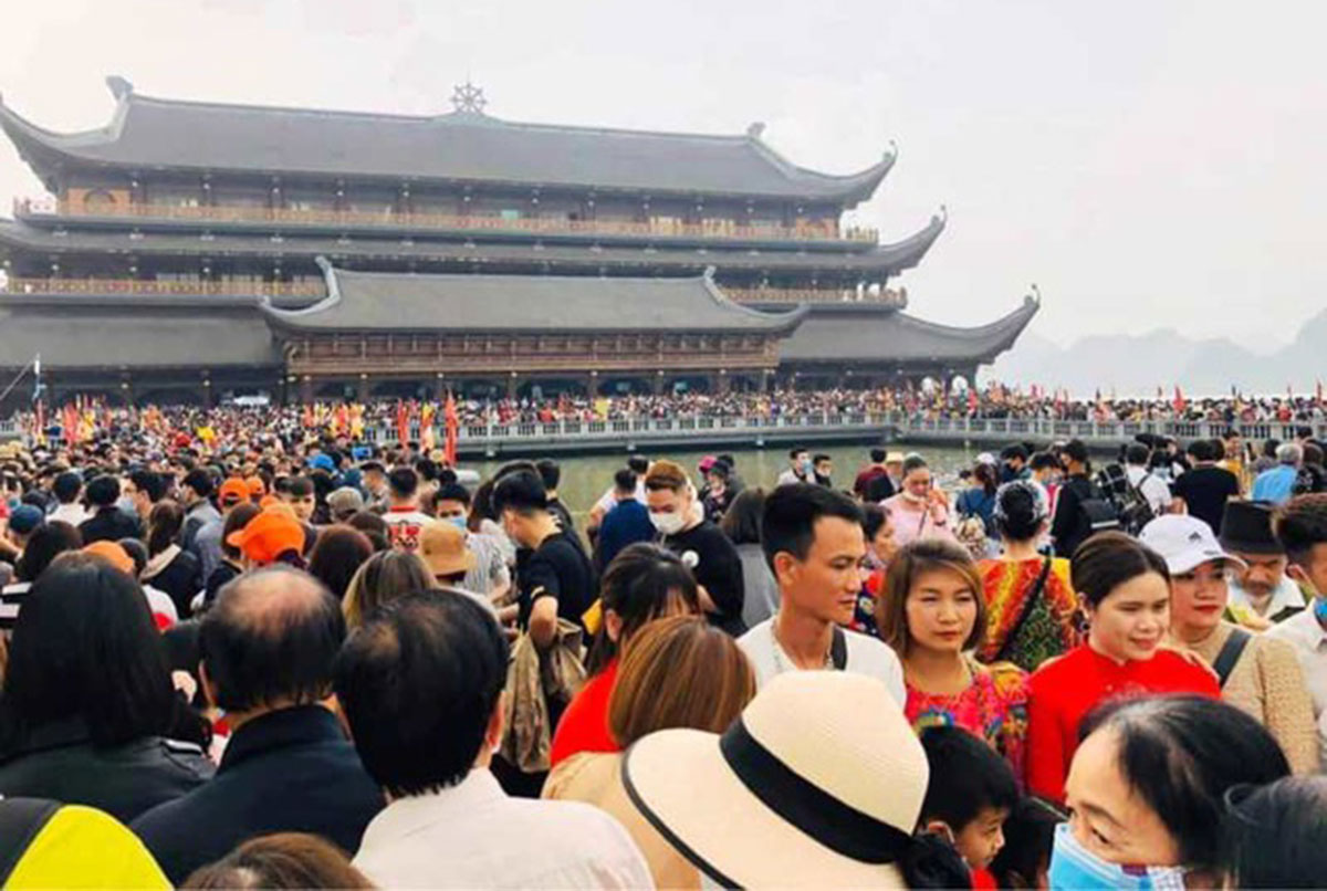 UBND tỉnh yêu cầu tăng cường công tác quản lý nhà nước, bảo đảm an toàn tại Khu du lịch Tam Chúc