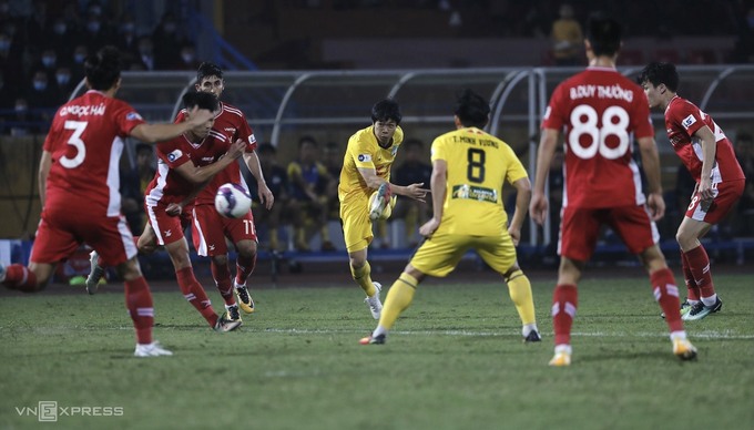 HAGL lên đỉnh V-League