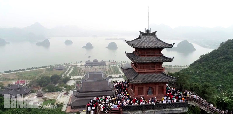 Gần 1,5 triệu lượt khách du lịch đến Hà Nam trong quý 1