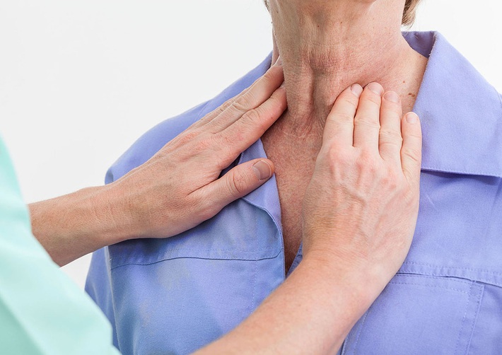 Dấu hiệu ung thư tuyến giáp bạn không nên bỏ qua