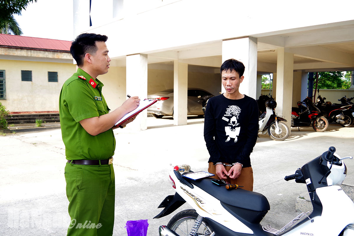 Công an TP. Phủ Lý truy bắt nhanh đối tượng cướp tài sản