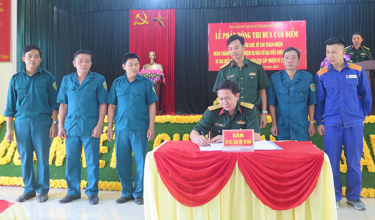 Ban CHQS thành phố Phủ Lý phát động thi đua cao điểm chào mừng bầu cử đại biểu Quốc hội và HĐND các cấp