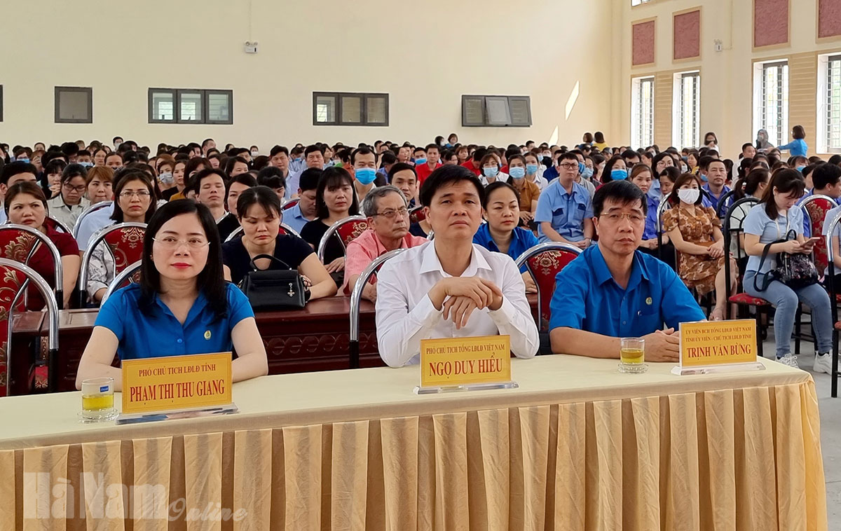 Tuyên truyền Bộ Luật Lao động năm 2019