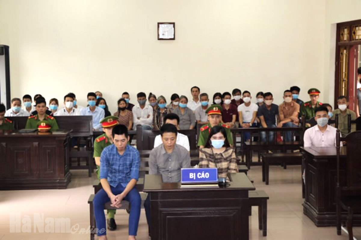 Tuyên án 54 năm tù cho 4 đối tượng tổ chức sử dụng trái phép chất ma túy