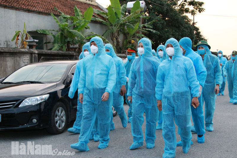 Bộ trưởng Bộ Y tế Nguyễn Thanh Long: Hà Nam đang ở chu kỳ thứ 2 của dịch bệnh, phải khoanh vùng dập dịch thật nhanh