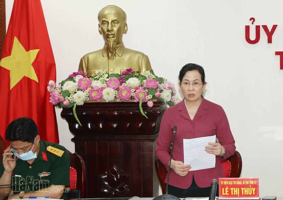 Hà Nam: Tập trung khoanh vùng dập dịch, phong tỏa tạm thời thôn Quan Nhân; từ 18 giờ chiều 29/4 dừng hoạt động các dịch vụ không thiết yếu; tăng cường truy vết xét nghiệm nhanh F1, F2