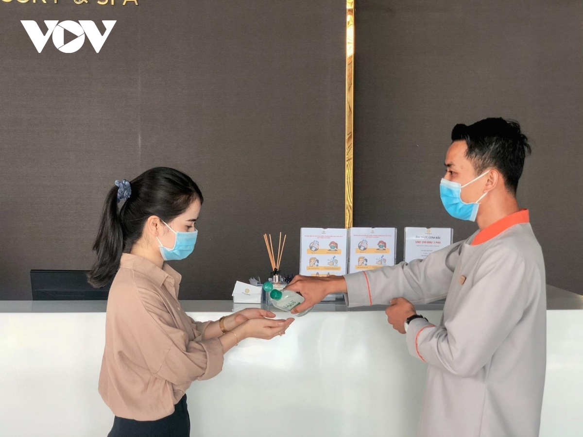 Khách sạn phải công bố mã QR để giám sát an toàn phòng dịch
