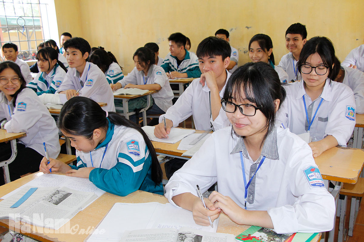 Năm học 2021-2022 sẽ tuyển 8.890 học sinh lớp 10