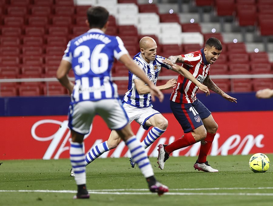 Oblak lên thần, Atletico chạm một tay vào ngôi vương
