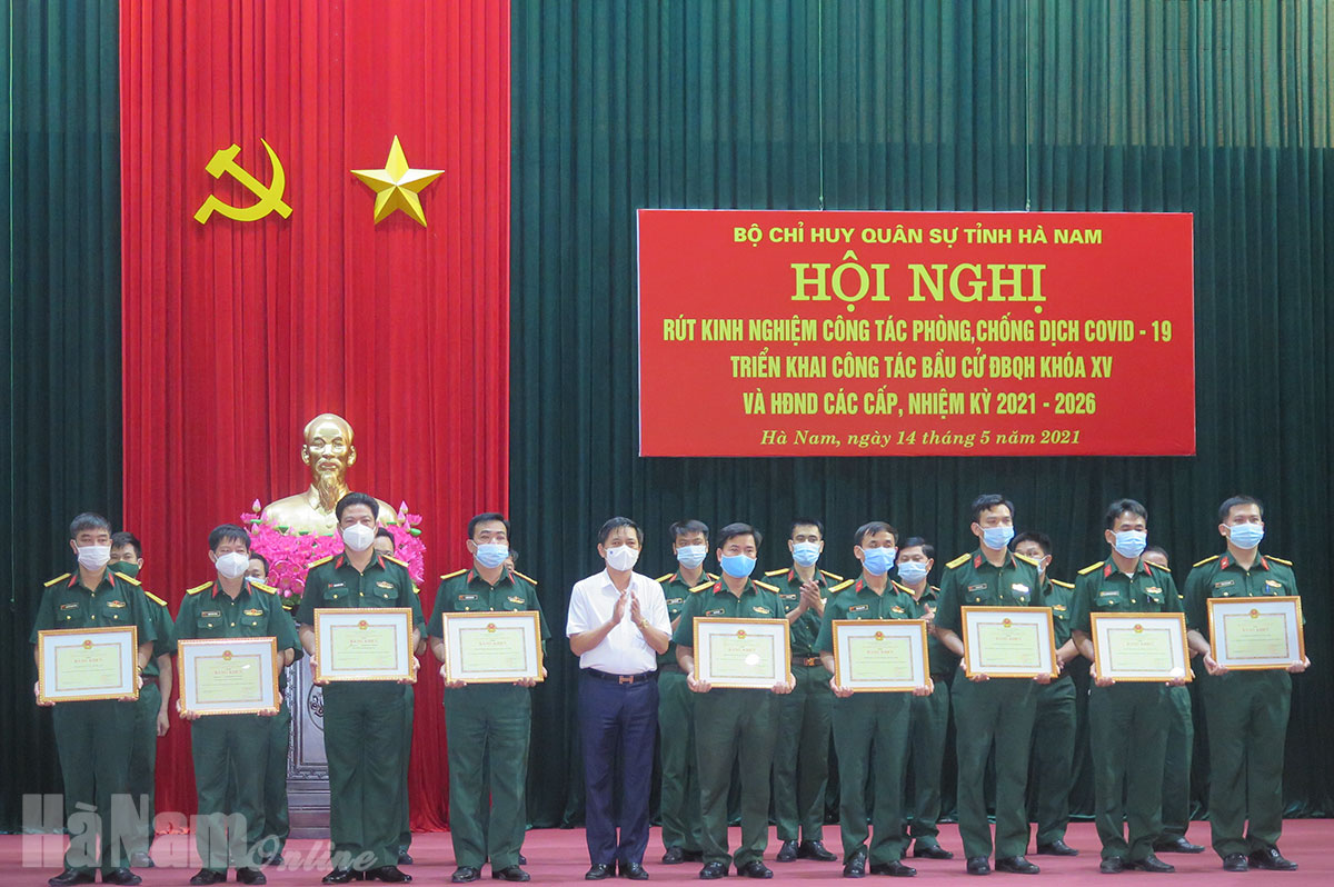 Bộ CHQS tỉnh rút kinh nghiệm công tác phòng chống dịch; triển khai công tác chuẩn bị bầu cử