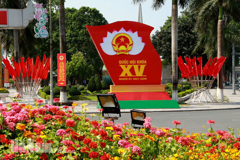 Hà Nam rực rỡ cờ hoa trước ngày bầu cử