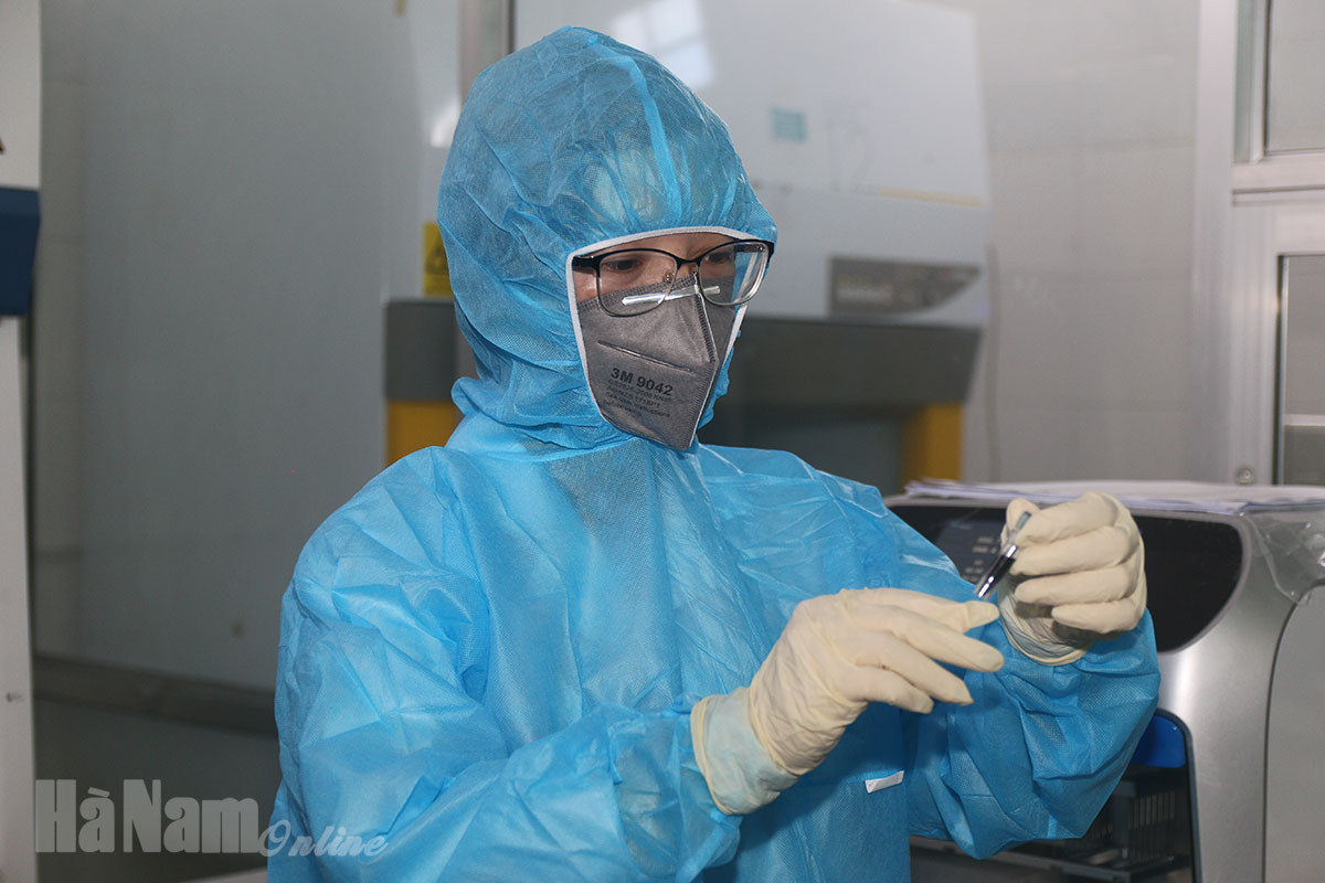 Hà Nam: 5 bệnh nhân Covid-19 tái dương tính sau khi xuất viện
