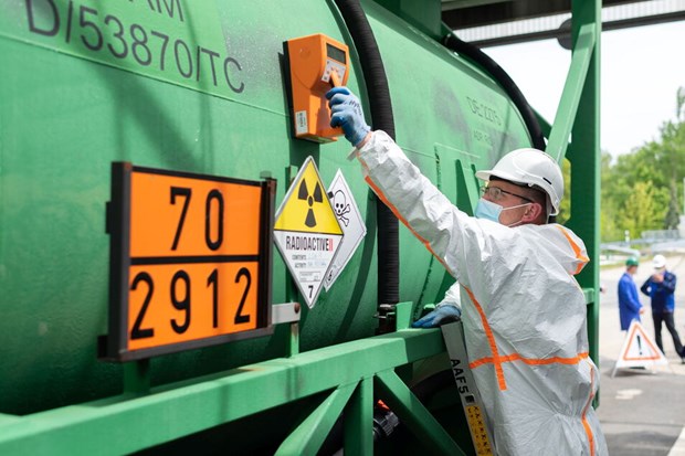 Đức chính thức chấm dứt sản xuất chất phóng xạ urani