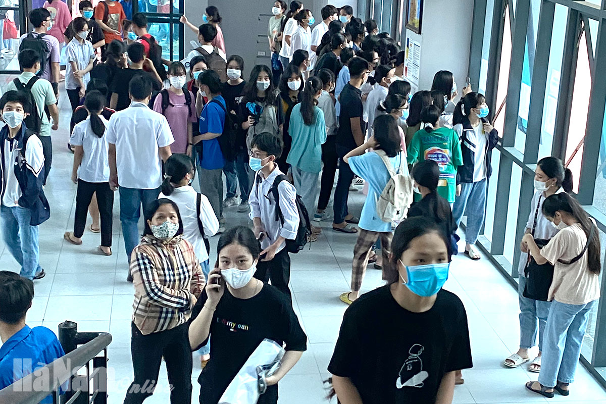 Sáng mai, hơn 800 thí sinh bước vào môn thi đầu tiên của Kỳ thi tuyển lớp 10 THPT chuyên