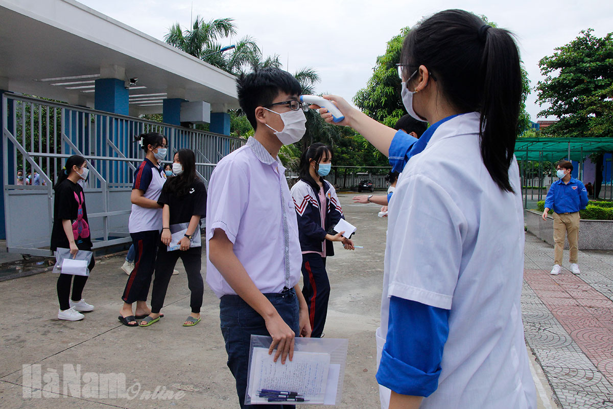 Kỳ thi tuyển sinh lớp 10 Trường THPT chuyên Biên Hòa: Công tác an ninh và phòng dịch được siết chặt