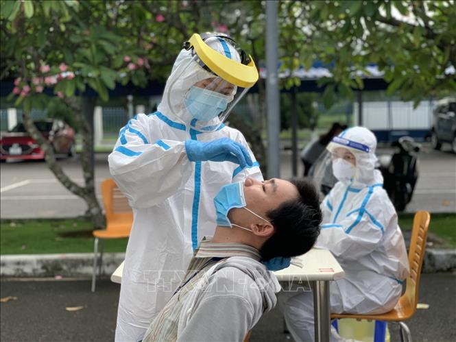 Trưa 16/6, Việt Nam có thêm 176 ca mắc mới COVID-19