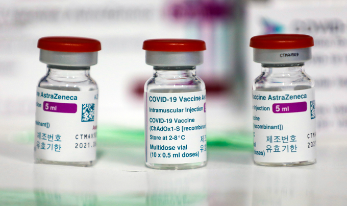 Vaccine AstraZeneca giúp giảm 92% nguy cơ nhập viện do biến chủng Delta